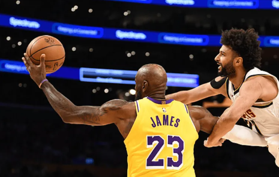 kaiyun-东契奇绝杀！湖人大逆转，詹姆斯历史第1，约基奇三双穆雷6犯离场